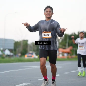 Runner Photo 9142370