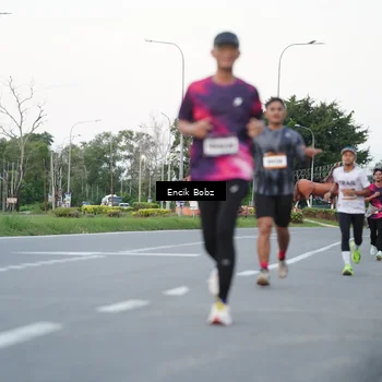 Runner Photo 9142408