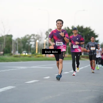 Runner Photo 9142423