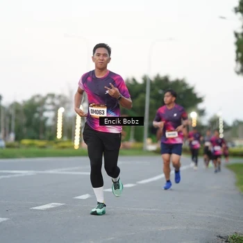 Runner Photo 9142464