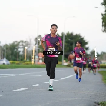 Runner Photo 9142479