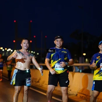 Runner Photo 9142527