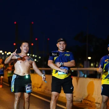 Runner Photo 9142534