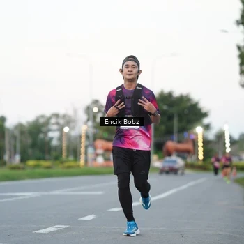 Runner Photo 9142536