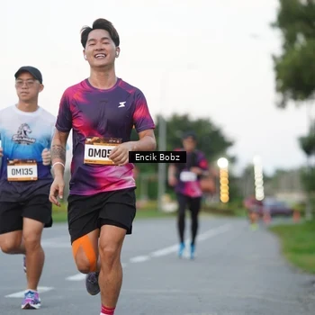 Runner Photo 9142542