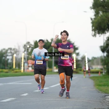 Runner Photo 9142570