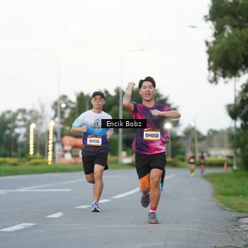 Runner Photo 9142581