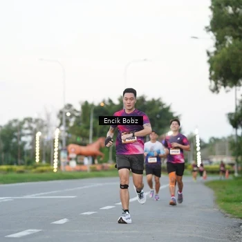 Runner Photo 9142584