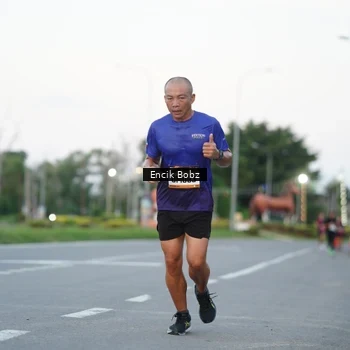 Runner Photo 9142626