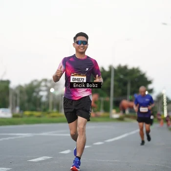 Runner Photo 9142640
