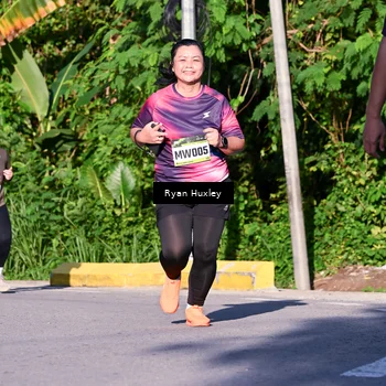 Runner Photo 9142725
