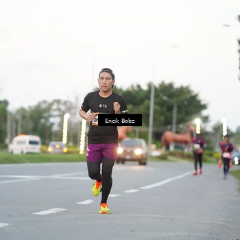 Runner Photo 9142800
