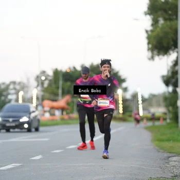 Runner Photo 9142803