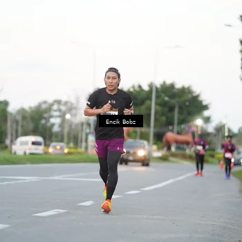 Runner Photo 9142808