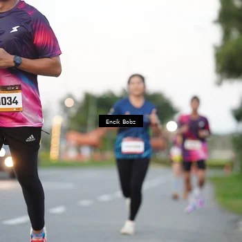 Runner Photo 9142903