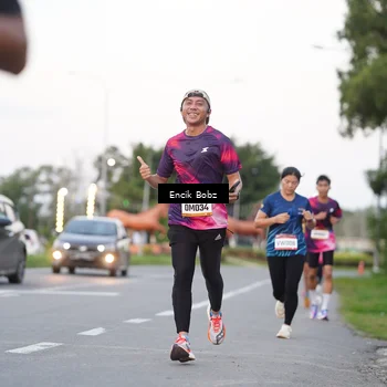 Runner Photo 9142932