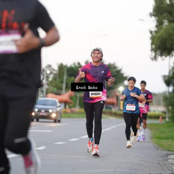 Runner Photo 9142955