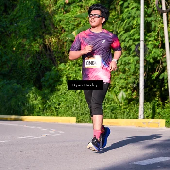 Runner Photo 9143015