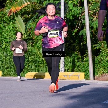 Runner Photo 9143020