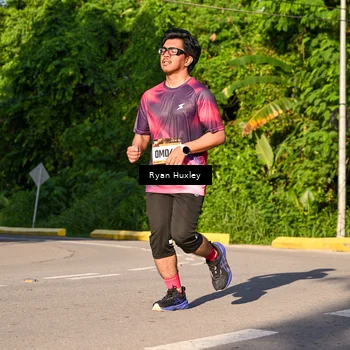 Runner Photo 9143029