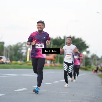 Runner Photo 9143045