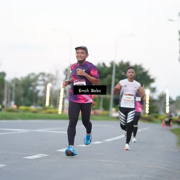 Runner Photo 9143053