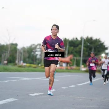 Runner Photo 9143073