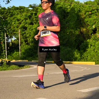 Runner Photo 9143074