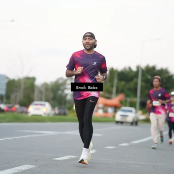 Runner Photo 9143175