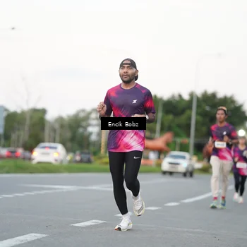 Runner Photo 9143191
