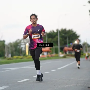 Runner Photo 9143316