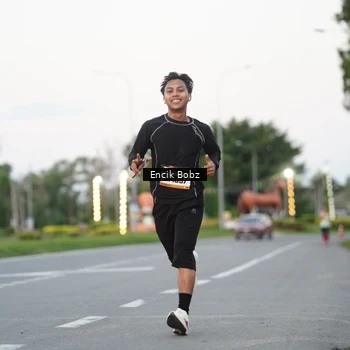 Runner Photo 9143380