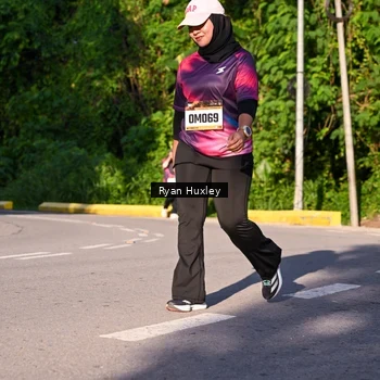 Runner Photo 9143399