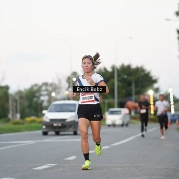 Runner Photo 9143449