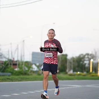 Runner Photo 9143516