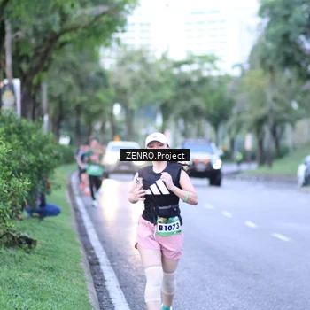 Runner Photo 9143520