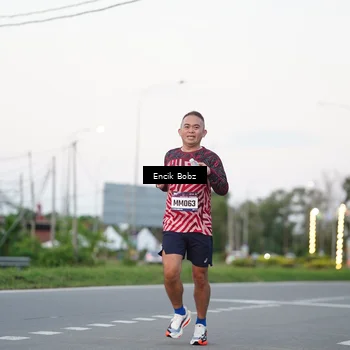 Runner Photo 9143548