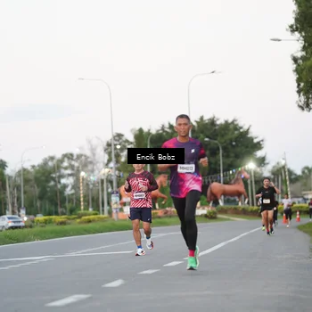 Runner Photo 9143552