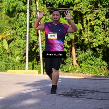 Runner Photo 9143564