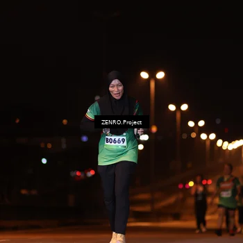 Runner Photo 9143572