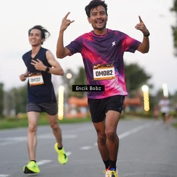 Runner Photo 9143613