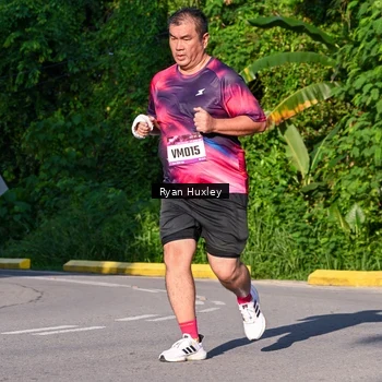 Runner Photo 9143716