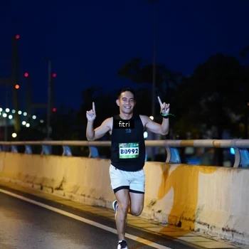 Runner Photo 9143720