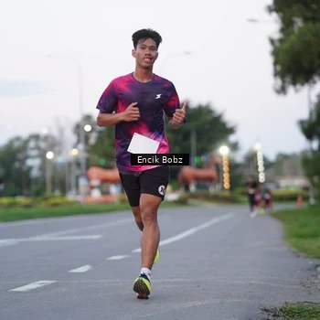 Runner Photo 9143748