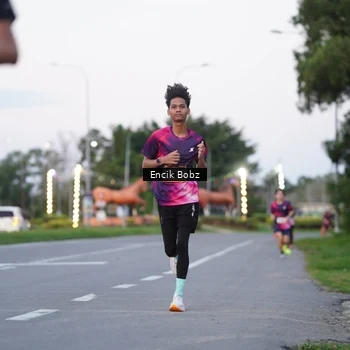 Runner Photo 9143761