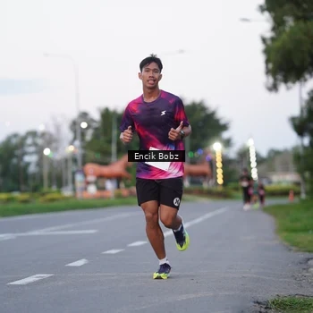 Runner Photo 9143765