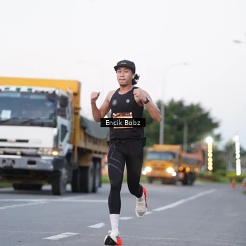 Runner Photo 9143783