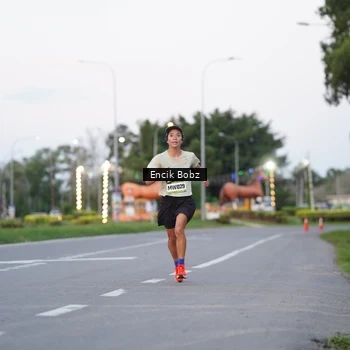 Runner Photo 9143809