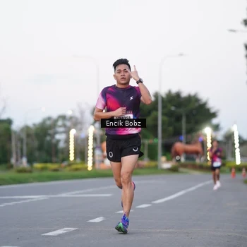 Runner Photo 9143884