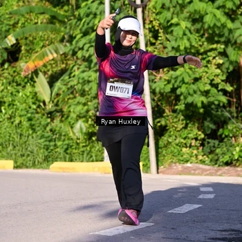 Runner Photo 9143946